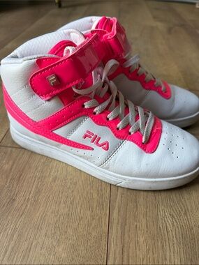 Fila white/hot pink High-Top Sneakers